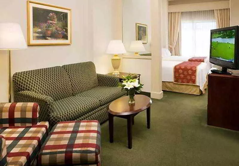 هتل Springhill Suites Los Angeles Lax/manhattan Beach