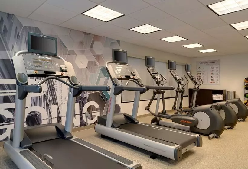 Отель Springhill Suites By Marriott Newark International Airport