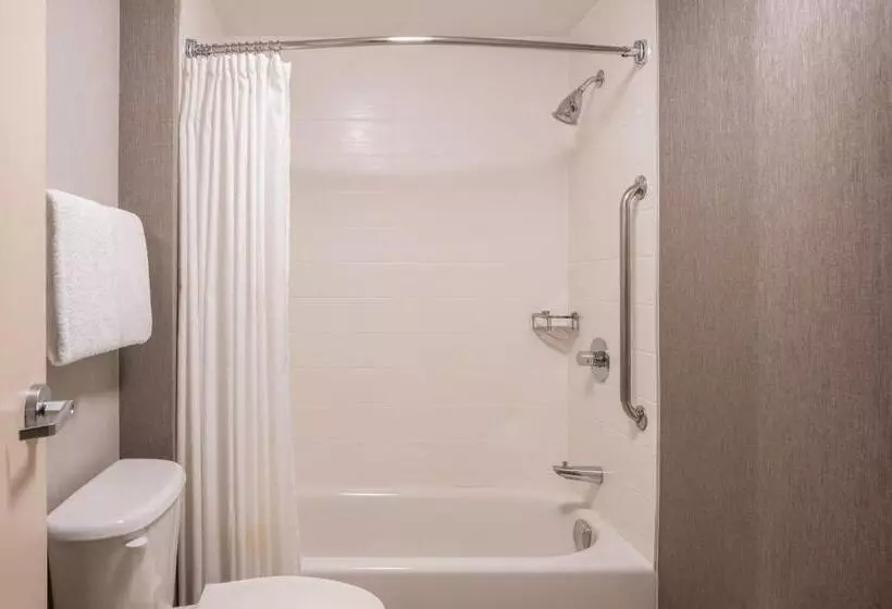 هتل Springhill Suites West Mifflin