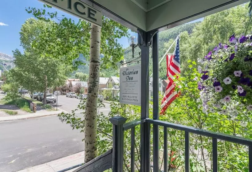 호텔 The Victorian Inn