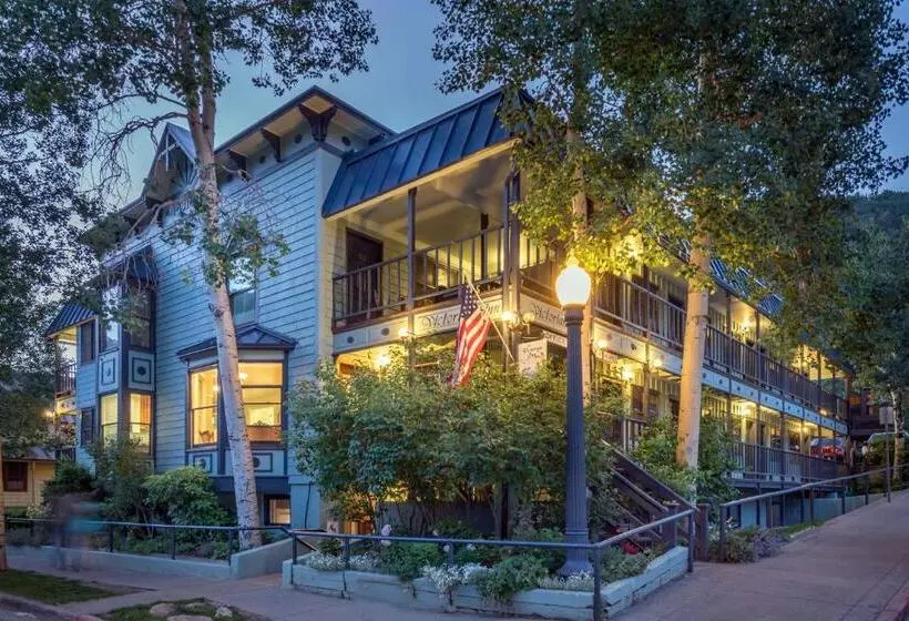 호텔 The Victorian Inn