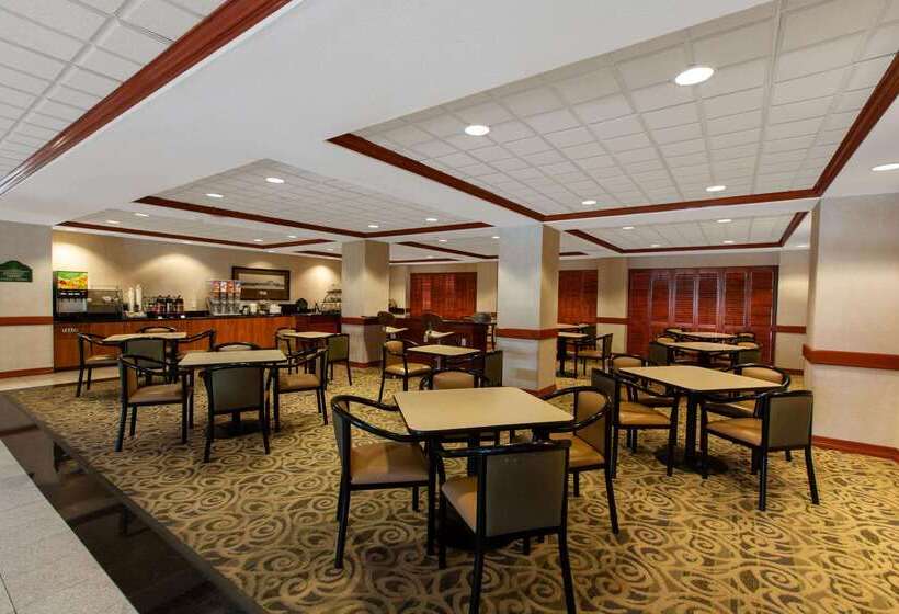 호텔 Wingate By Wyndham Houston / Willowbrook