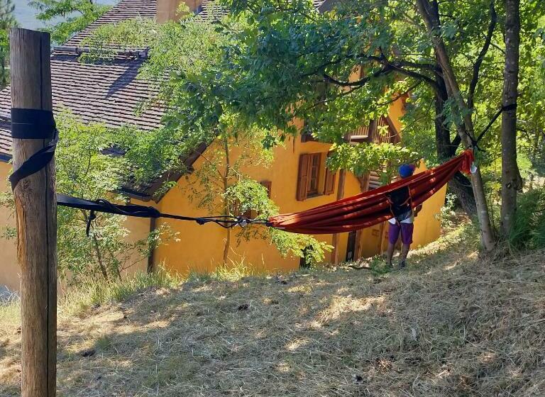 호스텔 Rifugio Casa Ressia