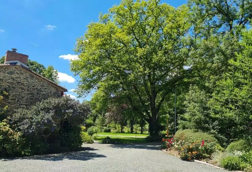 Aamiaismajoitus (B&B) Gîte Et Chambres D'hôtes Du Petit Moulin