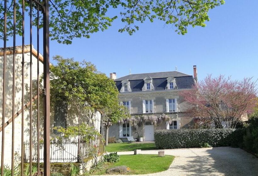 ベッドアンドブレックファースト La Jariette