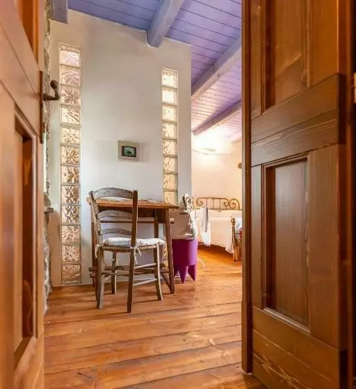 هتل Borgo Lu Puleu