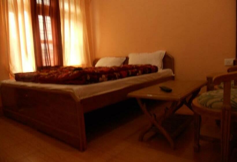 בית מלון כפרי Mrityunjaya Palace