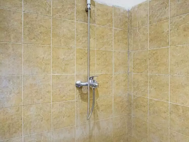 Reddoorz Syariah At Hotel Pandan Wangi Near Alun Alun Sidoarjo