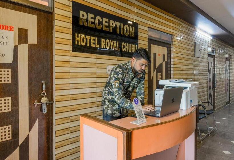 בית מלון כפרי Oyo 70829 Royal