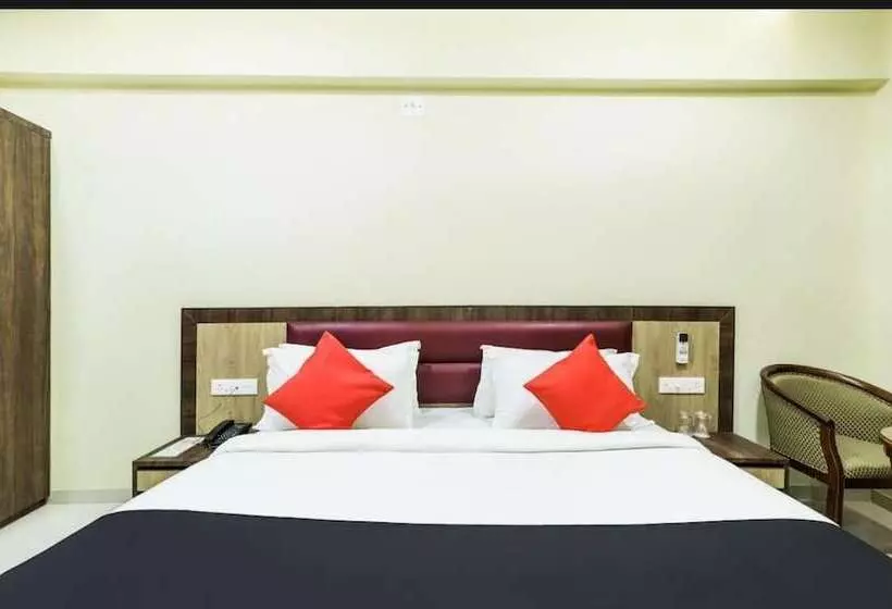 Hotelli Shiv Palace