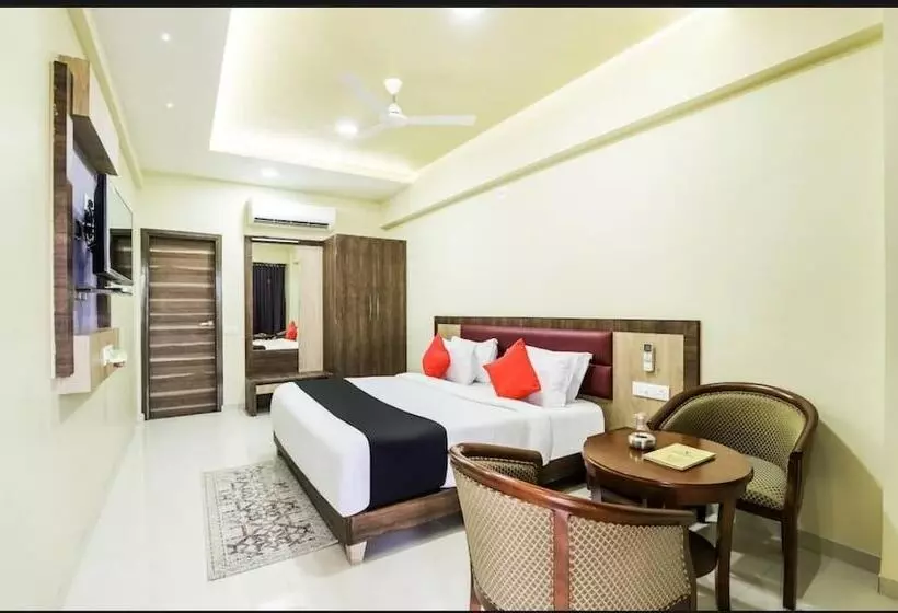 Hotelli Shiv Palace