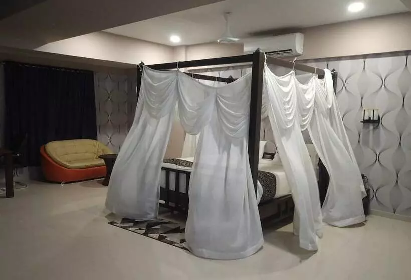 Hotelli Shiv Palace