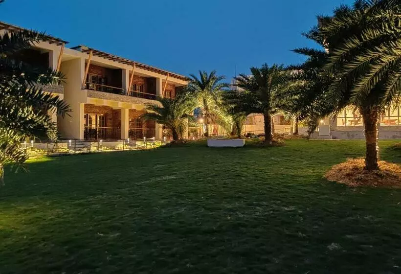 ホテル The Creek Boutique Resort & Spa