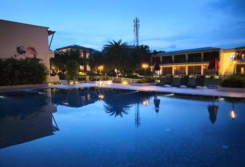 ホテル The Creek Boutique Resort & Spa