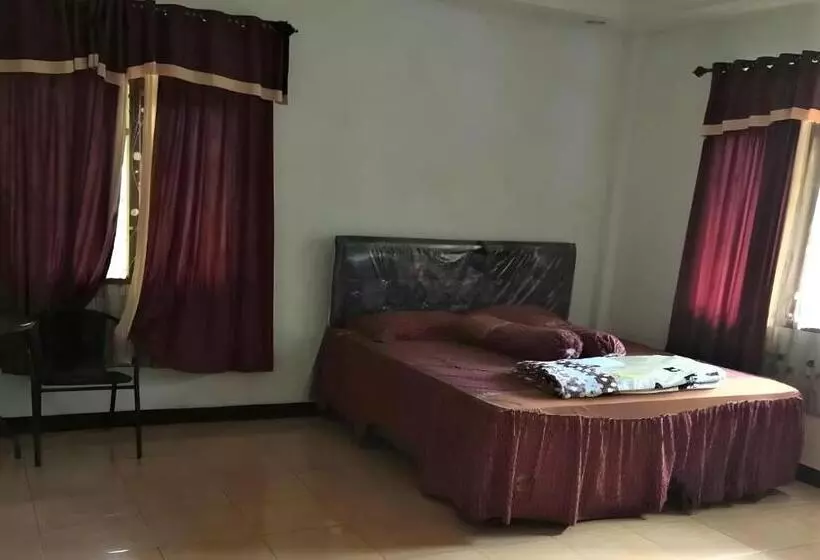 Majatalo Lembah Biru Lagoon