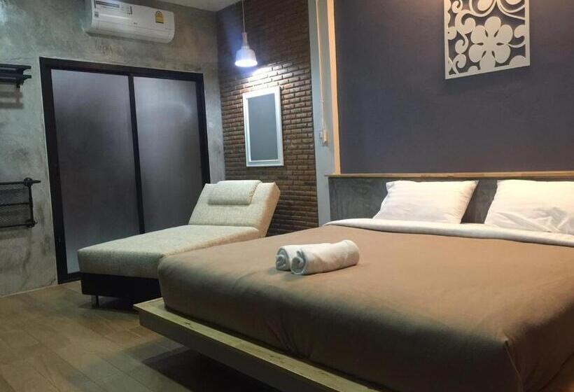 Общежитие The C