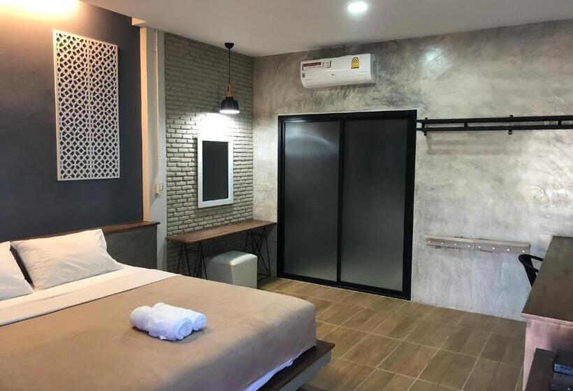 Общежитие The C