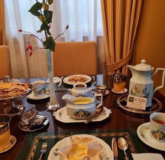 住宿加早餐  La Terrazza Sui Vigneti Rovescala