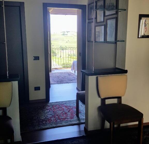 住宿加早餐  La Terrazza Sui Vigneti Rovescala