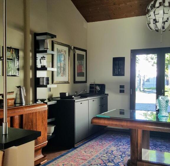 住宿加早餐  La Terrazza Sui Vigneti Rovescala