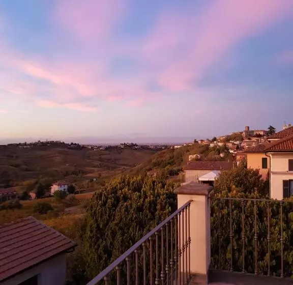 ベッドアンドブレックファースト La Terrazza Sui Vigneti Rovescala