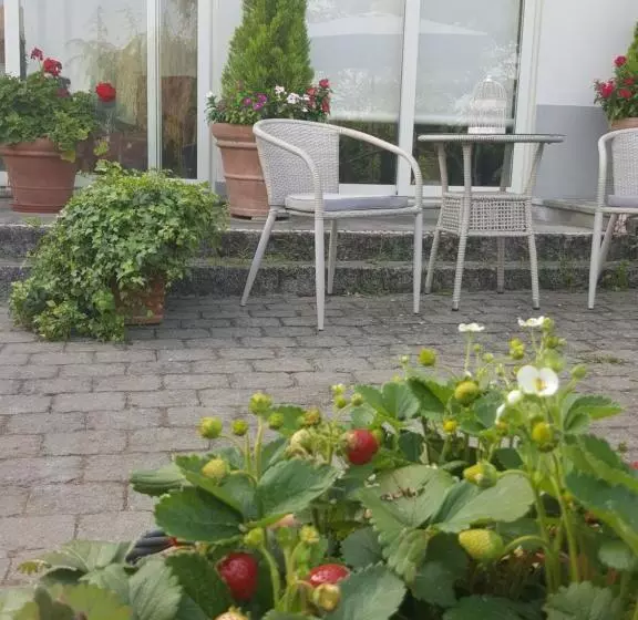 ベッドアンドブレックファースト La Terrazza Sui Vigneti Rovescala