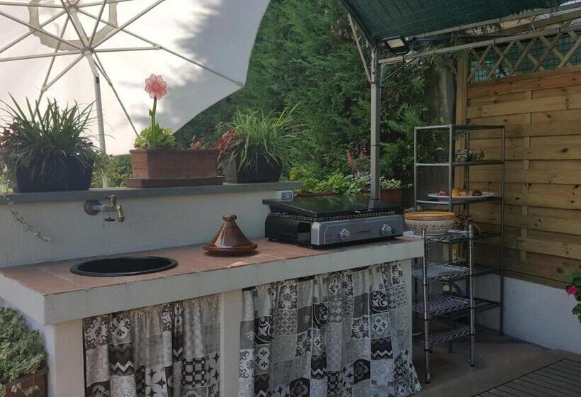 住宿加早餐  La Terrazza Sui Vigneti Rovescala