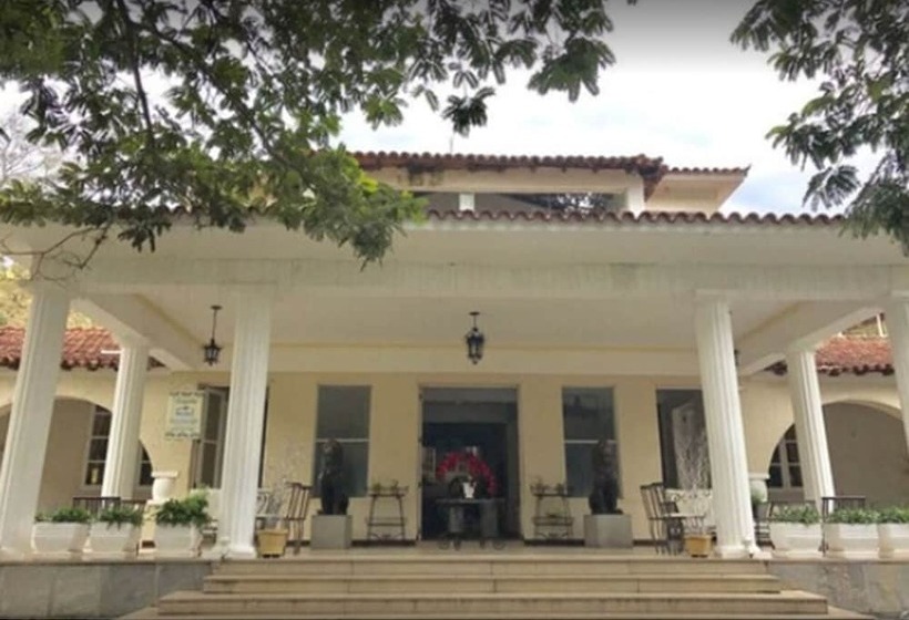 Отель Arcozelo Palace