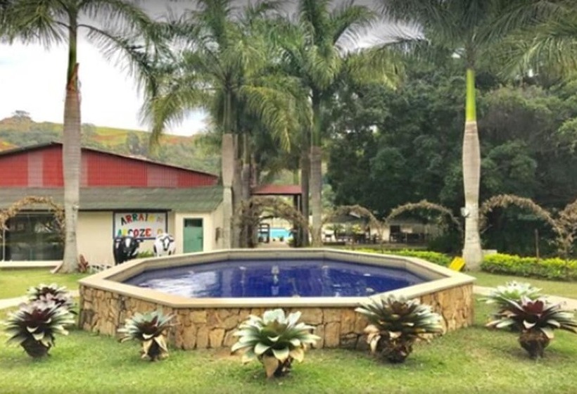 Отель Arcozelo Palace