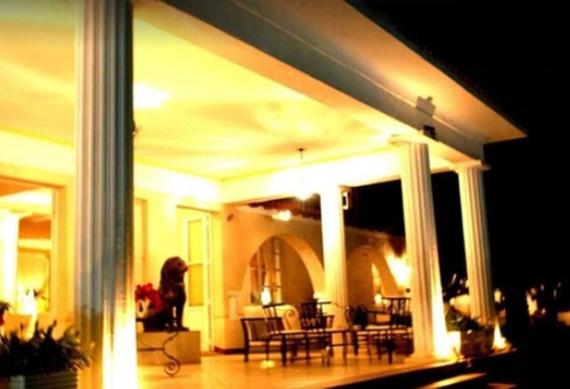 Отель Arcozelo Palace