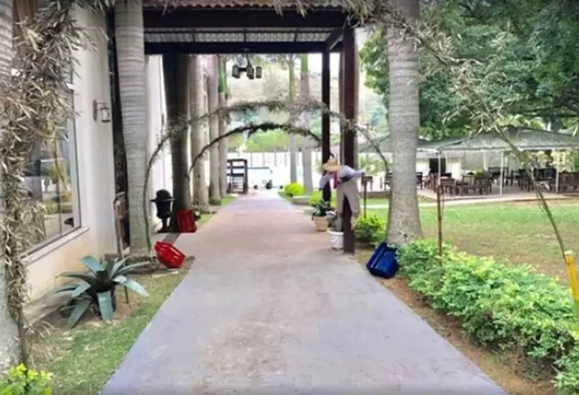 Hotelli Arcozelo Palace