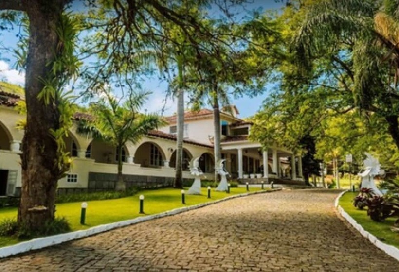 Отель Arcozelo Palace