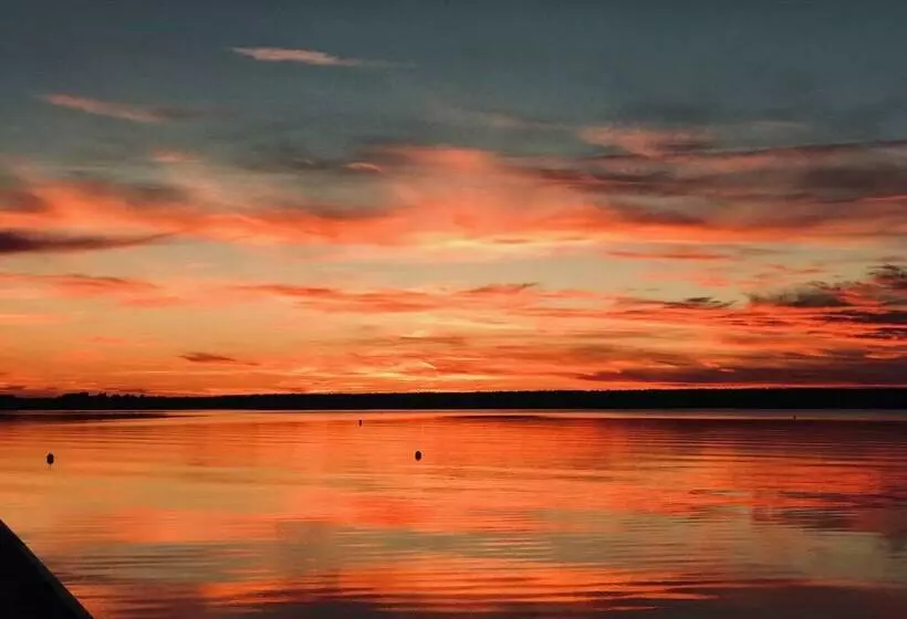 ホテル Der Leuchtturm Gastro Gmbh