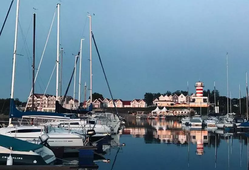 ホテル Der Leuchtturm Gastro Gmbh