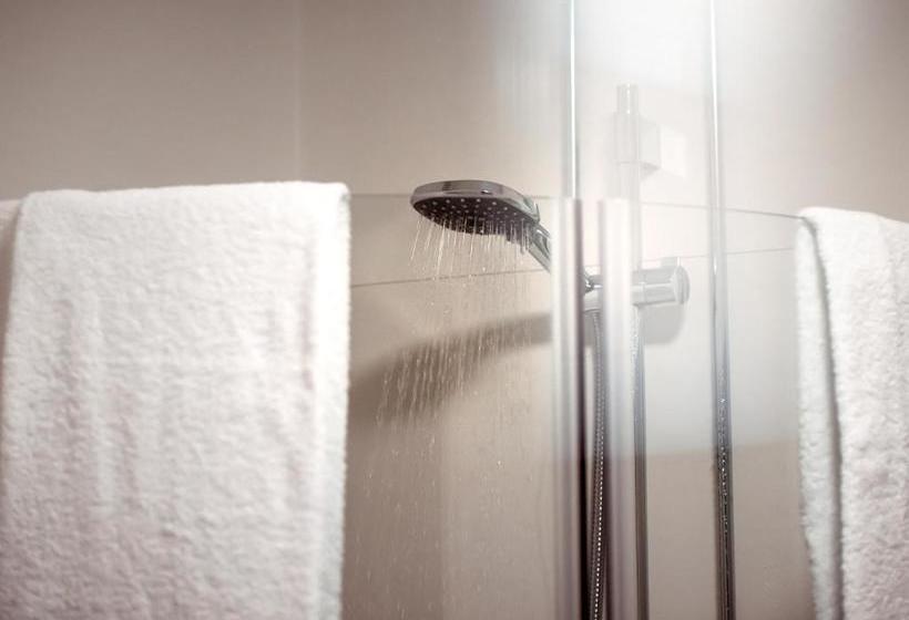 בית מלון כפרי Ekhagen Kurs & Konferens