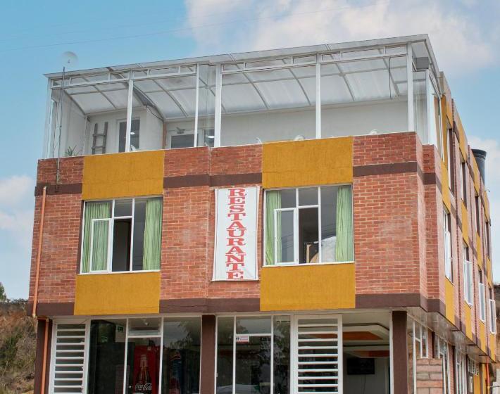 酒店 Playa Blanca El Mana