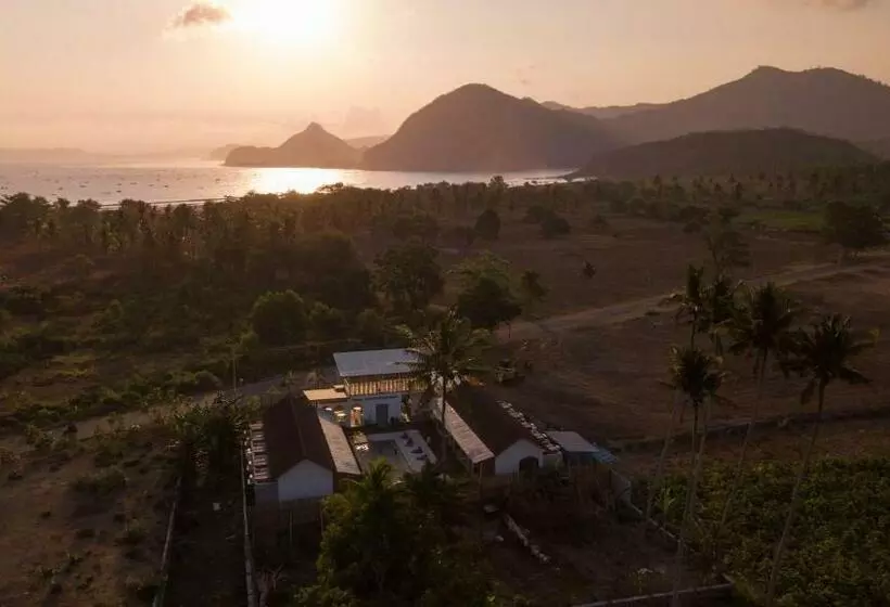 Suku Lifestyle Hotel & Villas