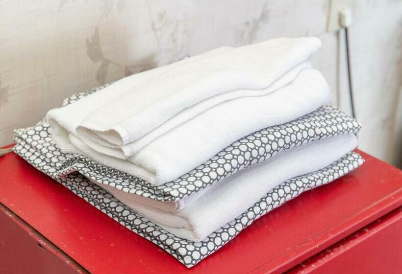 فندق Tabist Izumi Yusen Shukuhaku Center