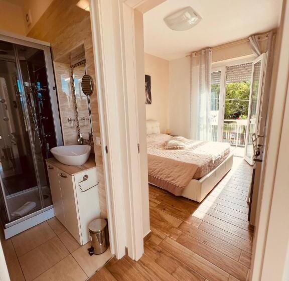 膳宿费 Affitta Camere La Fenice Di Folli Lorella