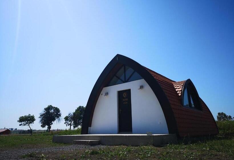 Пансион Hunnia   Huntanya