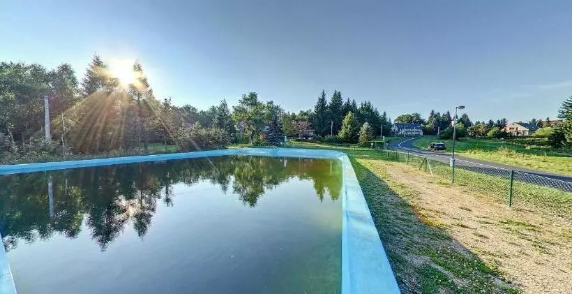 Majatalo Penzion Studánka, Klíny