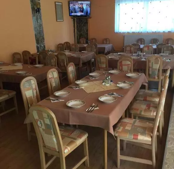 پانسیون Popas Turistic Padis