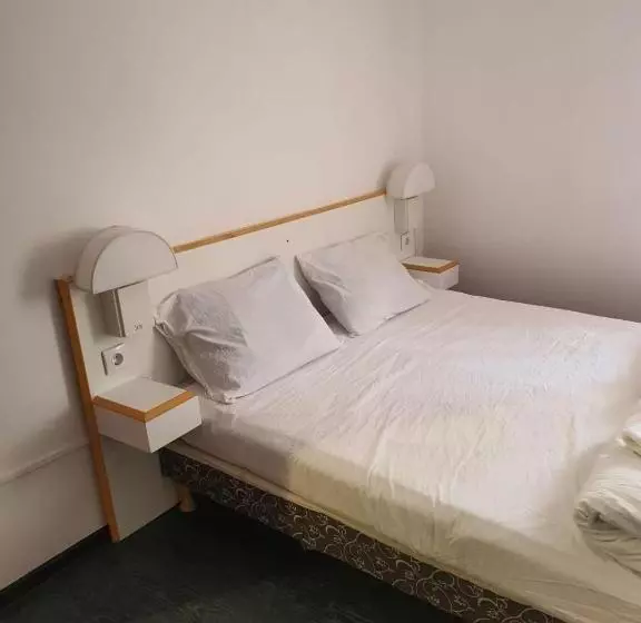 پانسیون Popas Turistic Padis