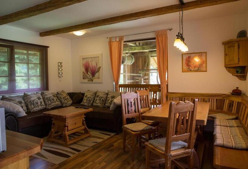 Vandrarhem Buschenschank Ofnerpeter