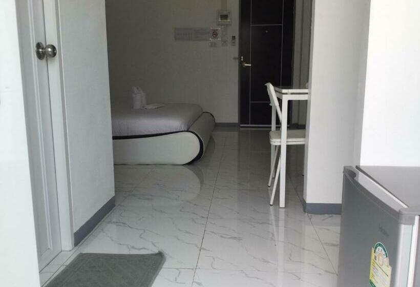 Albergue Parichat Ban Dung