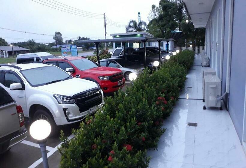 Albergue Parichat Ban Dung