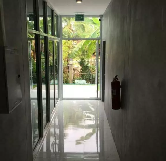 Retkeilymaja Parichat Ban Dung