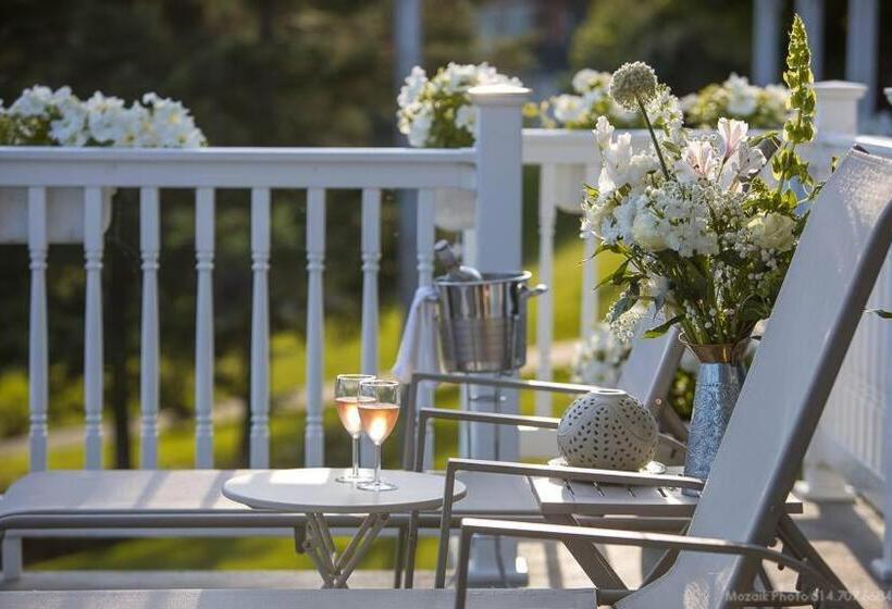 مبيت وإفطار La Maison Bleue Du Lac Wallace