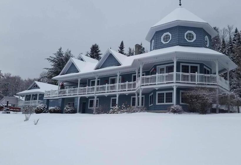 مبيت وإفطار La Maison Bleue Du Lac Wallace