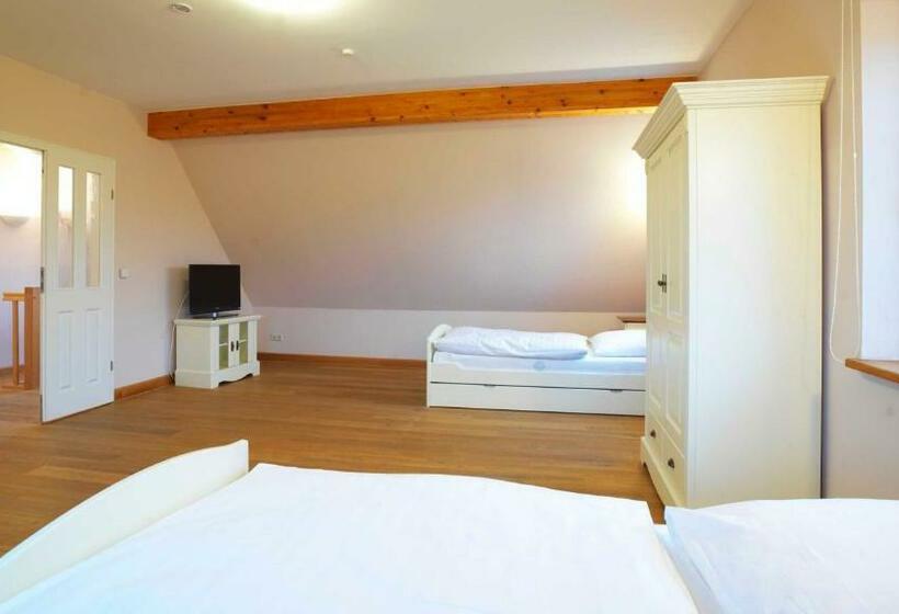 Отель Feriengut Dalwitz Dorf Dalwitz